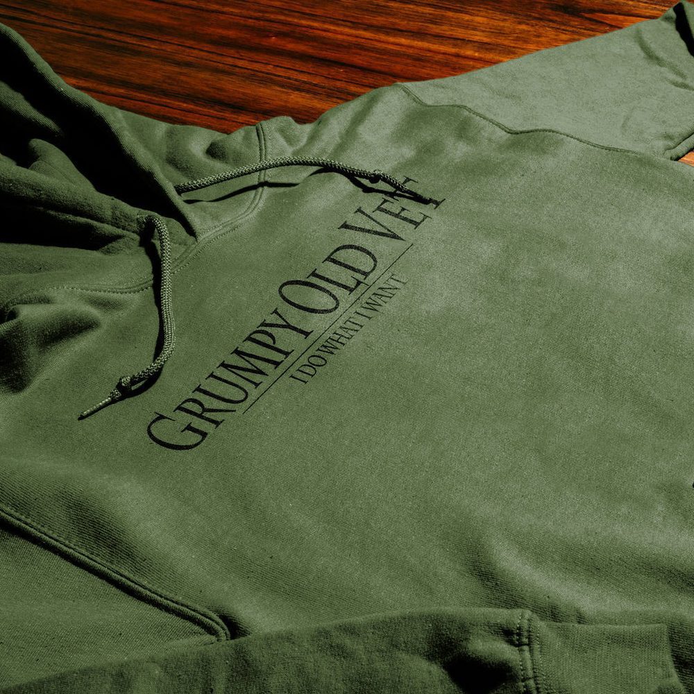 GRUMPY OLD VET HOODIE - MILITARY GREEN