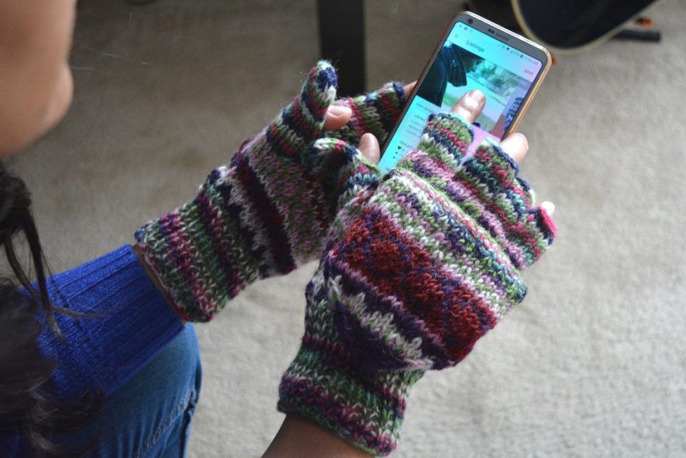 Namche Hand Knit Convertible Mitten, Winter Gloves with Fleece Lining