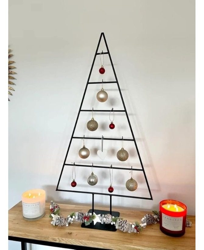 Metal Christmas Tree Ornament Stand