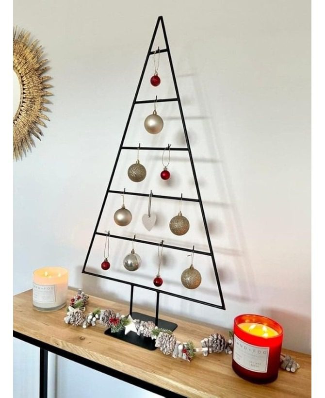 Metal Christmas Tree Ornament Stand