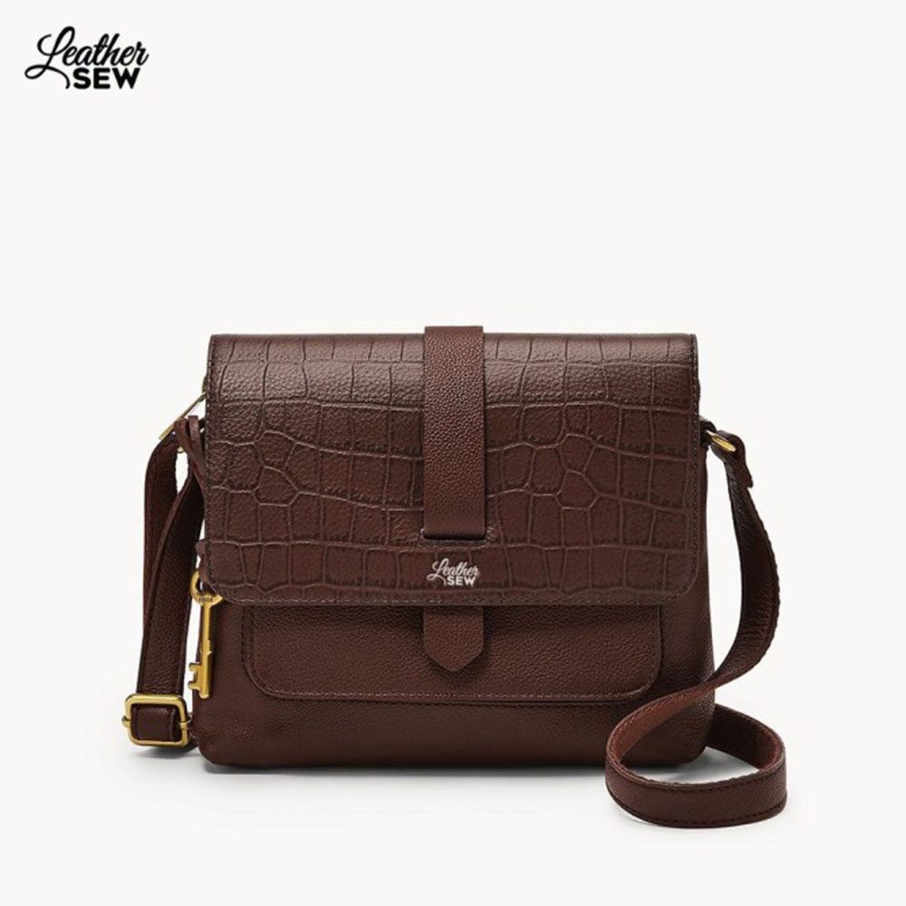 Small Crossbody Leather Bag in Dark Brown